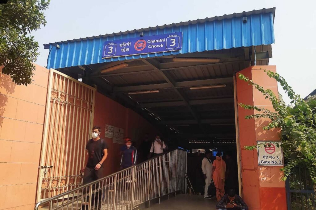 chandni chowk metro gate no 3